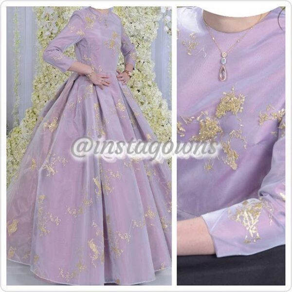 Sophisticated Oscar de la Renta Gold embroidered fabric with Lavender lining Designer Teenager Gown for Sale