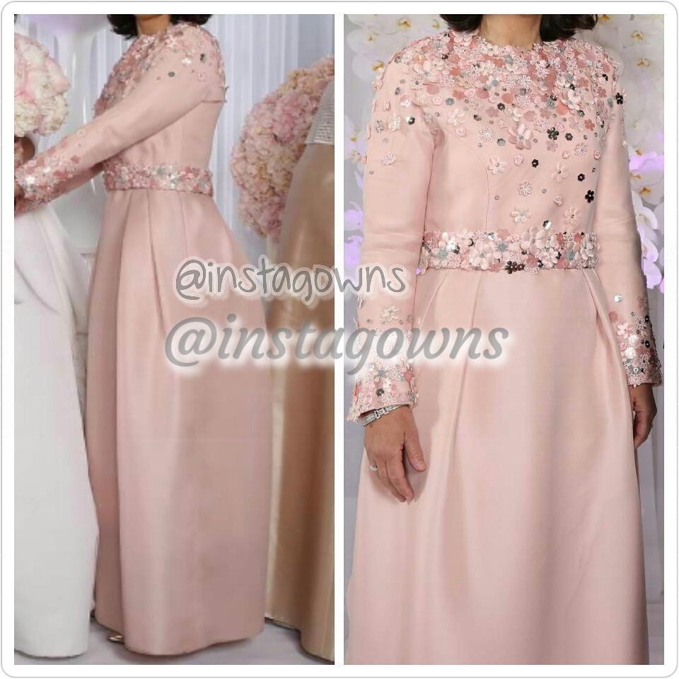Princess Mom Designer Pink Silk Gazar with Flower Appliques Mother of the Bride Gown for Sale