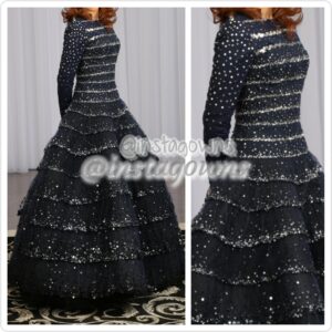 Original Oscar de la Renta Navy & Silver Beaded Stunning Gown for Sale
