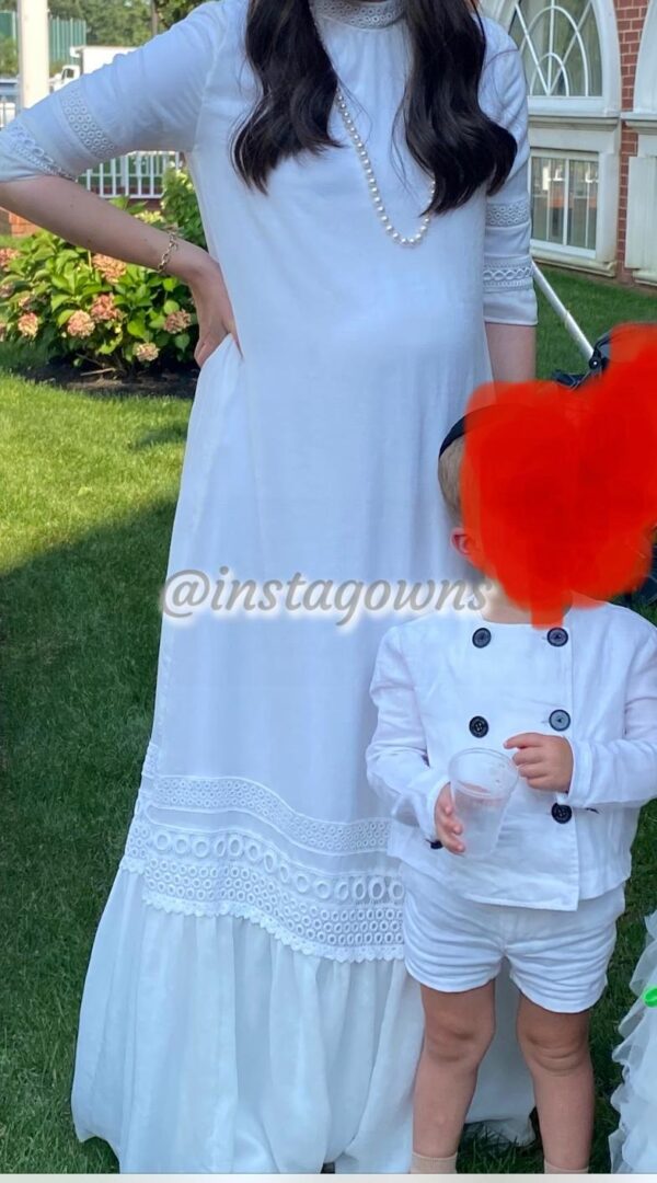 Beautiful maternity gown for sale
