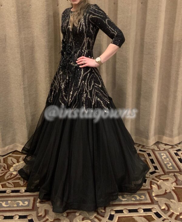 Gorgeous Exquisite black and gold Gown for sale