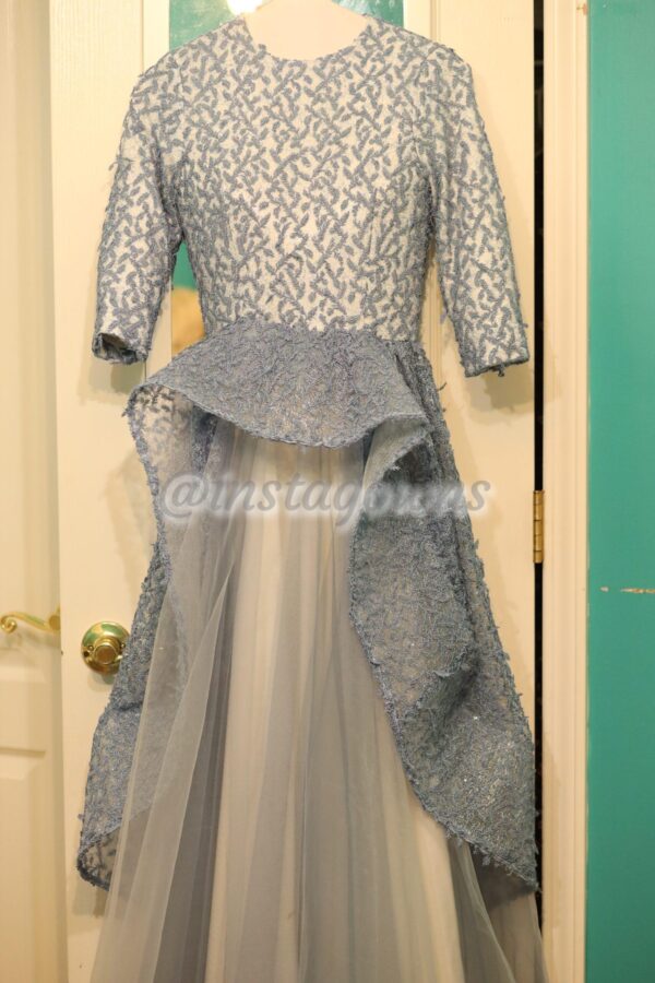 Gorgeous blue lace and tulle teens Gown for rent