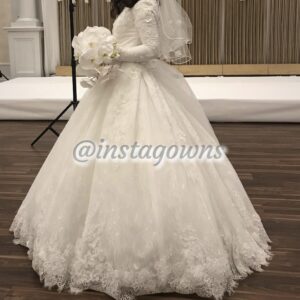 Beautiful Miri Wedding Gown for Sale