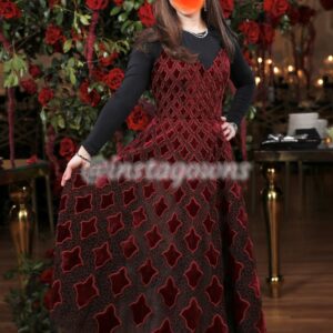 Gorgeous limited Oscar Wine velvet Dress for sale