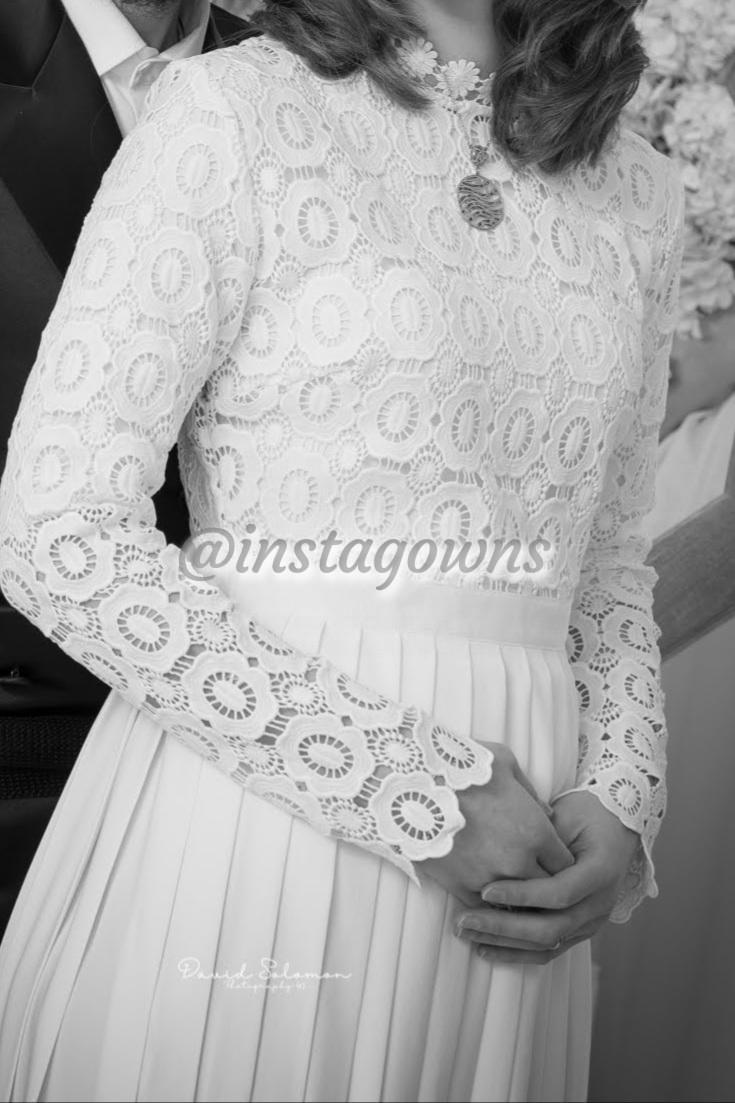 Designer Self Portrait Kate Middleton Ivory Lace Top Pleated Skirt Long Gown for Sale Instagowns