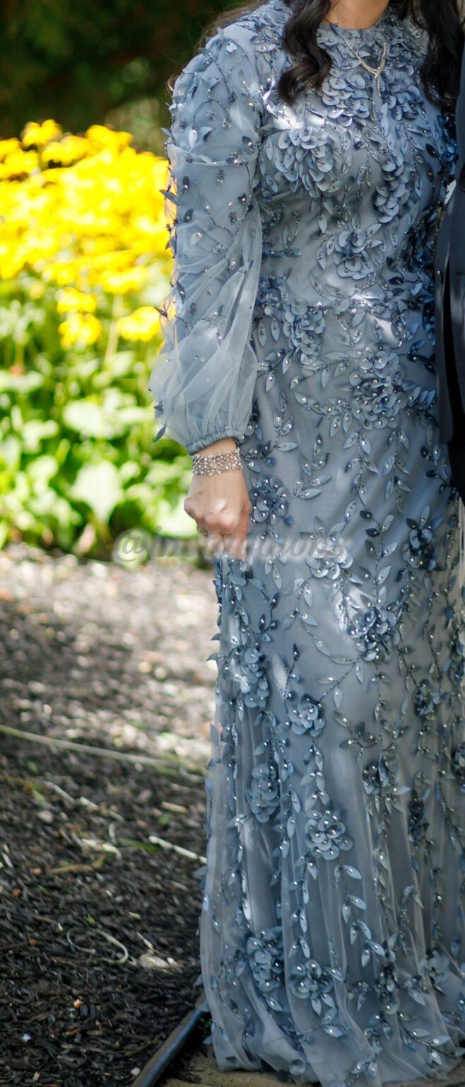 Beautiful custom Blue sequin detail Gown for sale â Instagowns