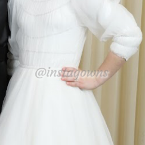 Beautiful white Gown for sale