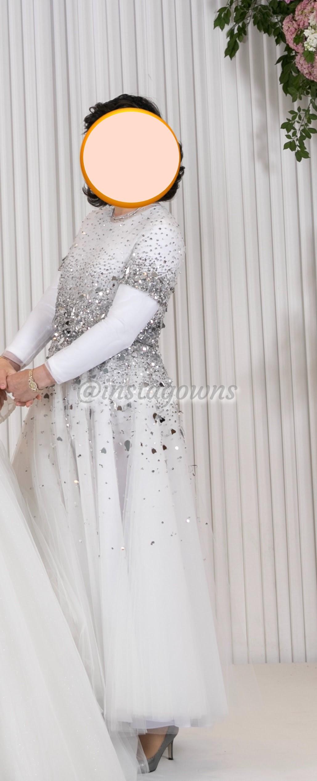 Oscar De La Renta White Gown for Sale