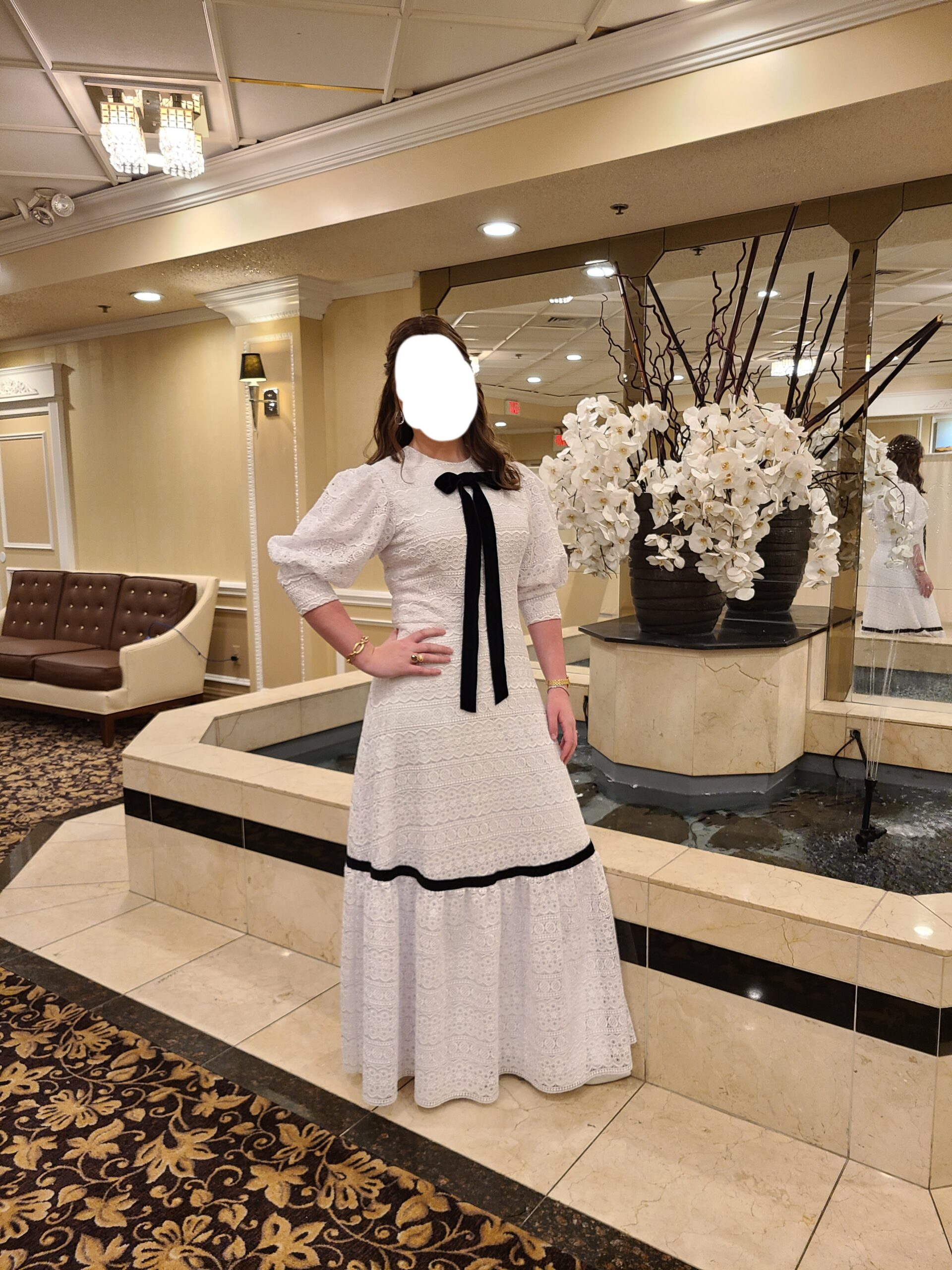 Stunning super slenderizing gown for sale