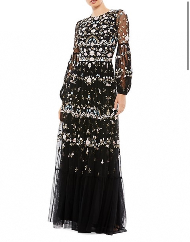 Beautiful Mac Duggal black gown for sale