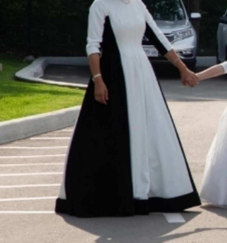 Black and white Exquisite gown for sale