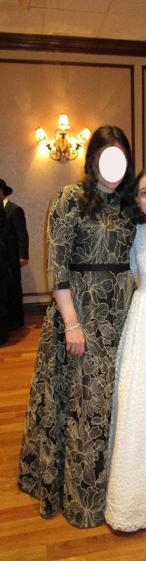 Beautiful Slenderizing Exquisite Black and Gold Gown