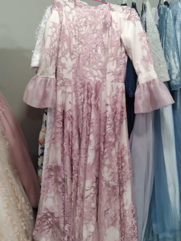 Gorgeous pink gown for sale
