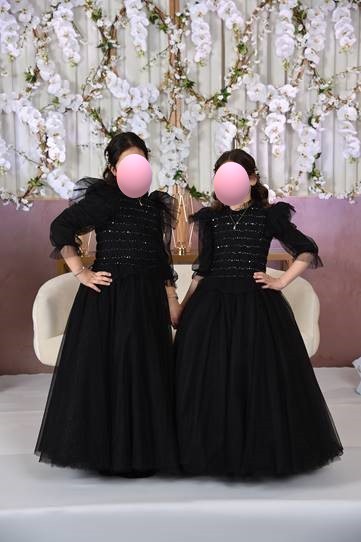 Gorgeous all tulle black dress with iridescent sequins for Sale