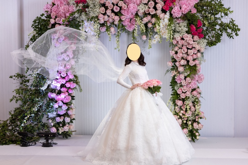 Kleinfeld Bridal Gown for sale