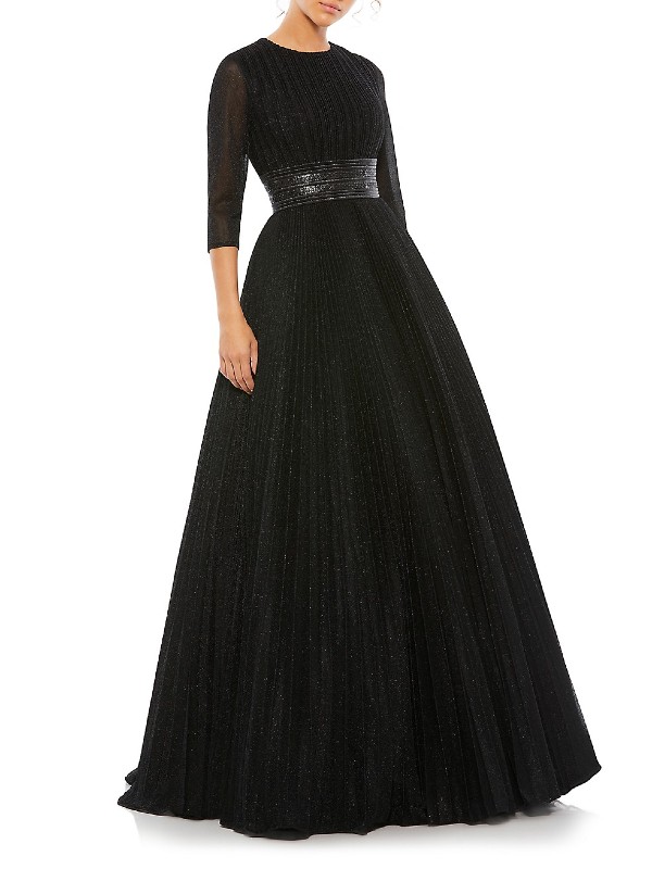Mac Duggal Black slenderizing gown for sale