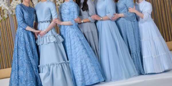 Stunning (Light) Blue Exqusite Gown for Rent