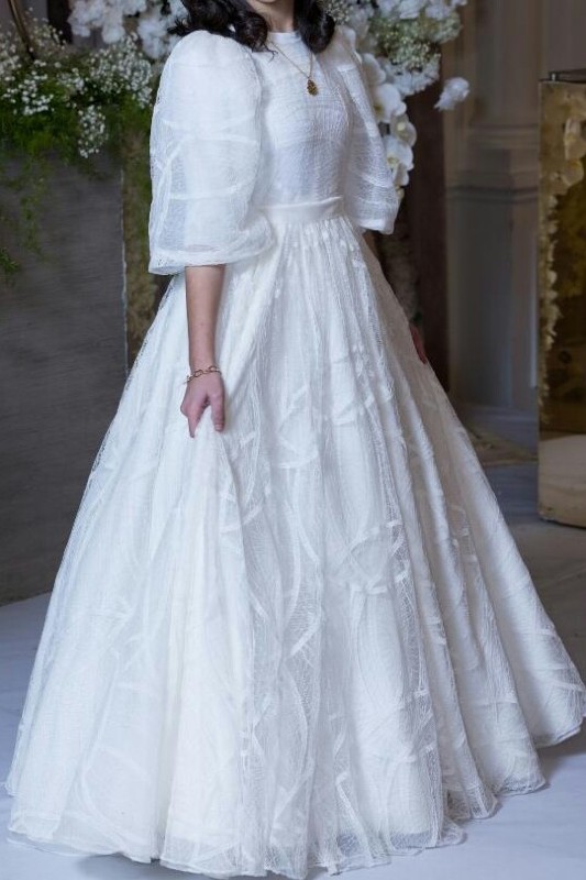 Magnificent Ivory Vera Wang Lace Gown with Velvet Belt for sale