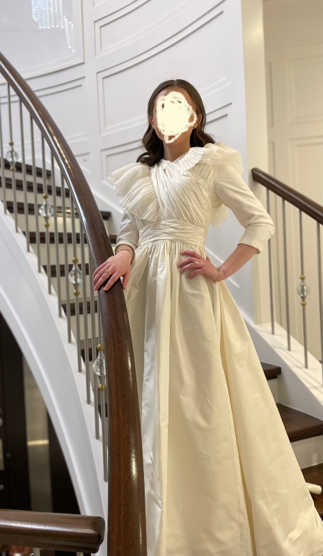 Beautiful custom made ivory gown for sale