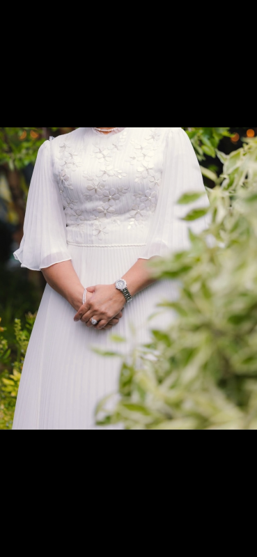 Elegant beautiful white-ivory dress for sale