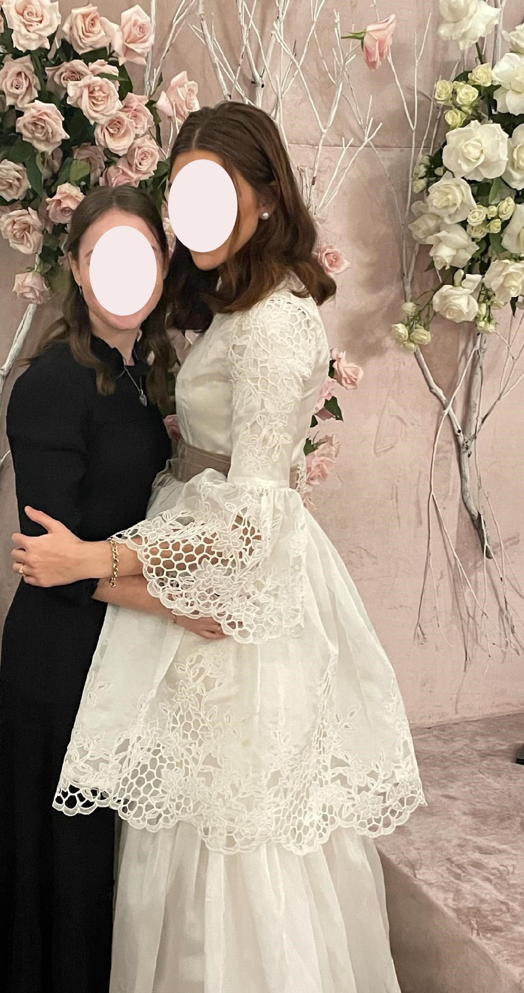 Beautiful Designer gown for sale – Instagowns
