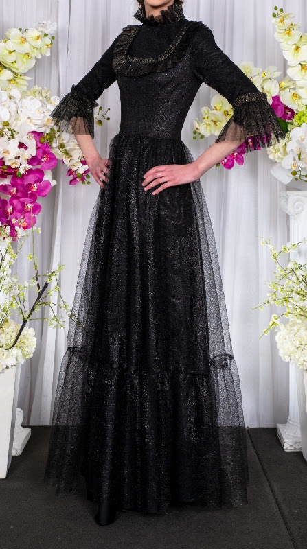 Beautiful custom made gown for sale