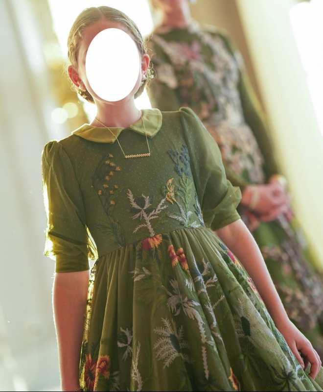 Spectacular green girl’s gown for sale