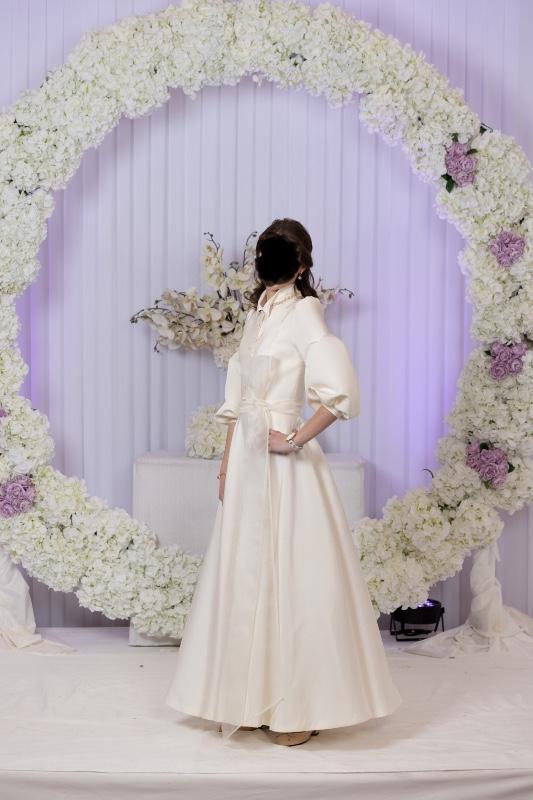 Sophisticated ivory silk file gown for sale