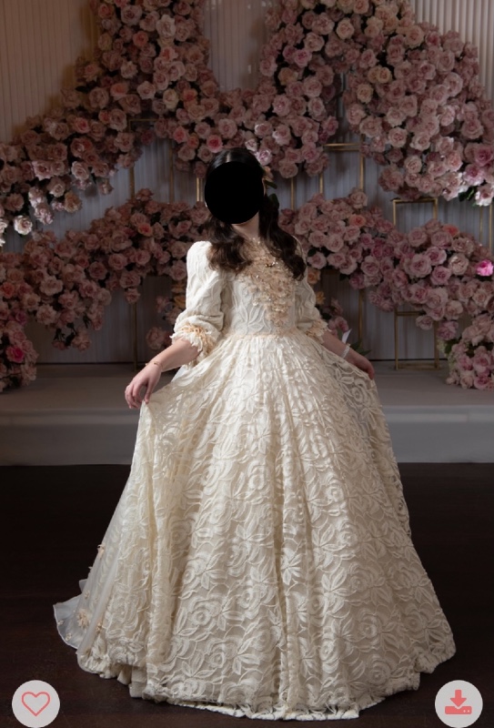 Stunning cream lace custom sister of the bride gown with beautiful detachable train for sale