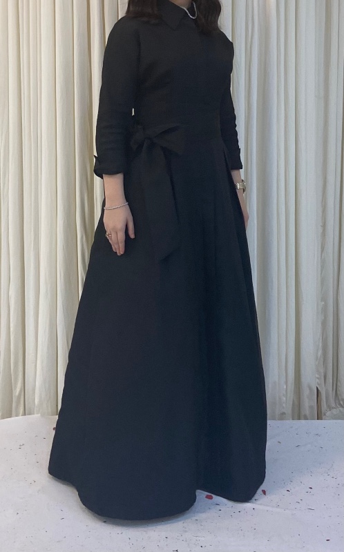 Beautiful classy black womens gown for rent/sale