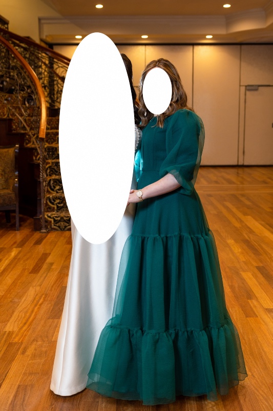 Gorgeous hunter Green gown for rent/sale
