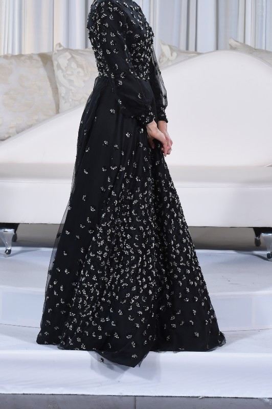 Beautiful & elegant custom gown for rent