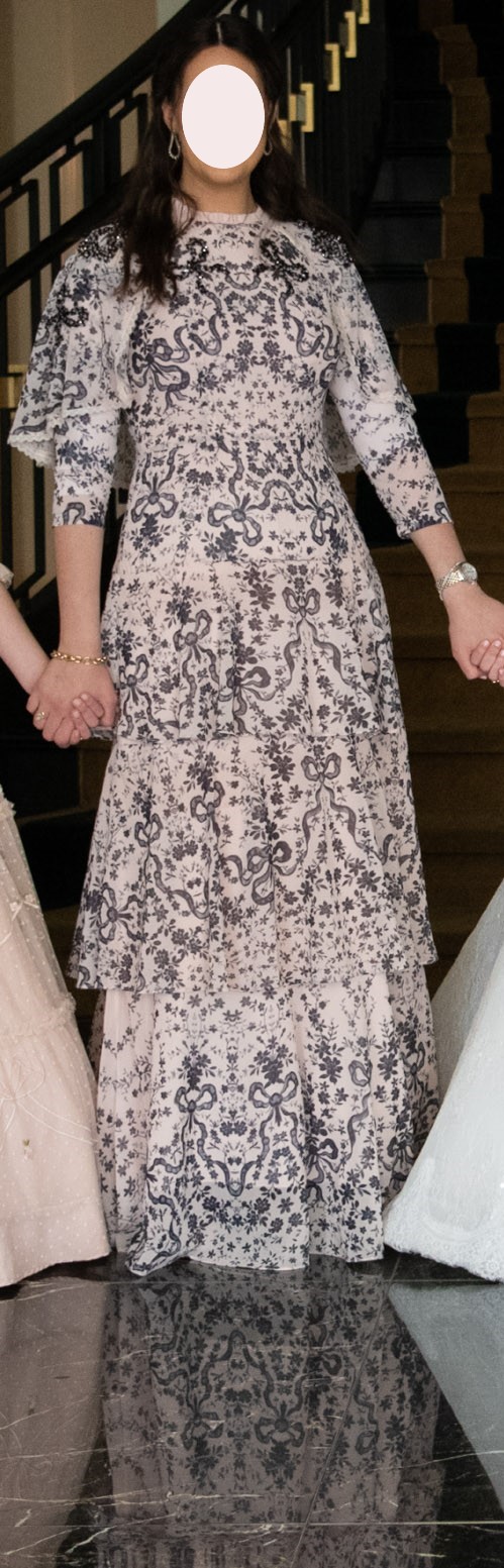 Beautiful Miri gown for sale