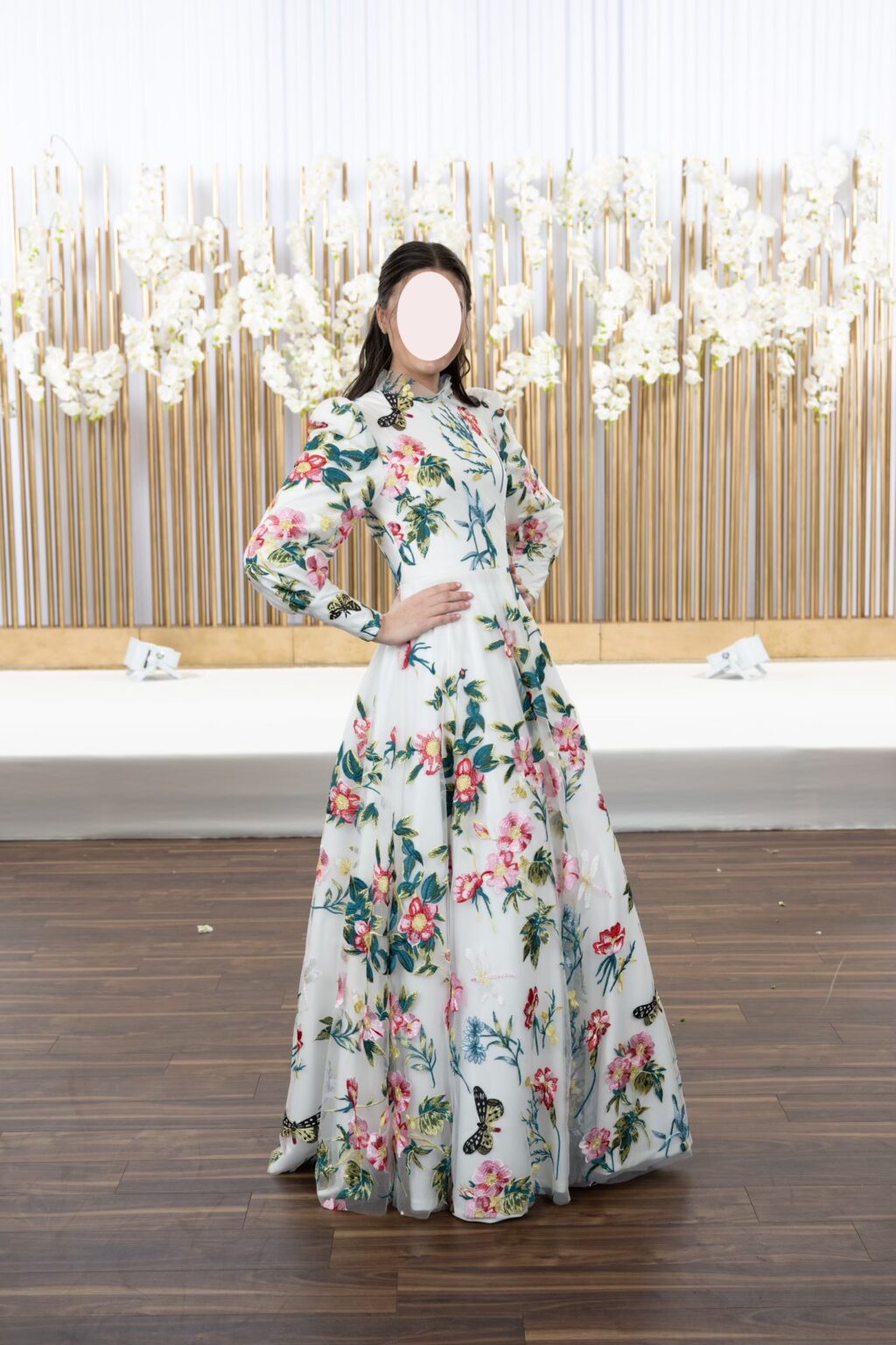 Beautiful Silhouette Gown for sale – Instagowns
