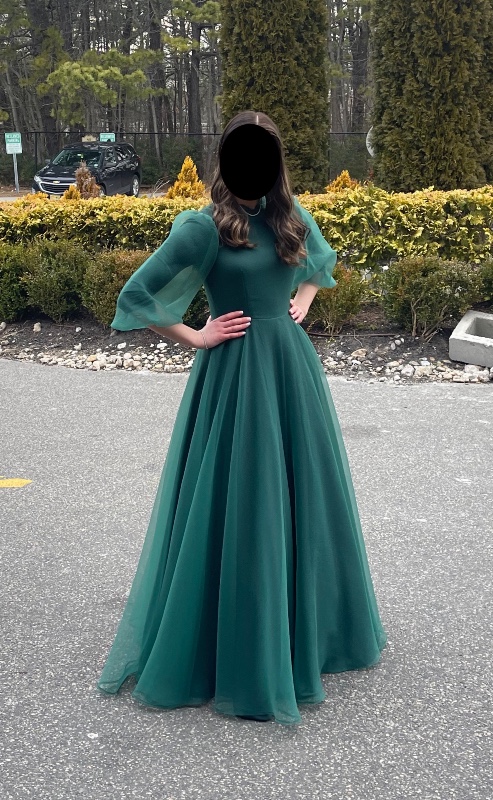 Beautiful green gown for sale