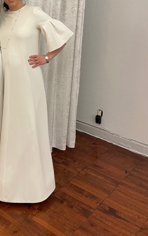 Slenderizing maternity off white gown for sale