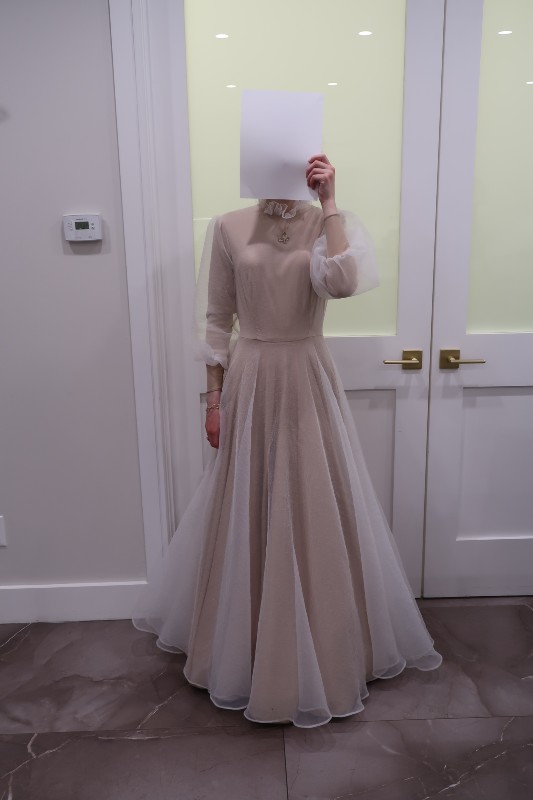 Beautiful light pink gown worn once for sale