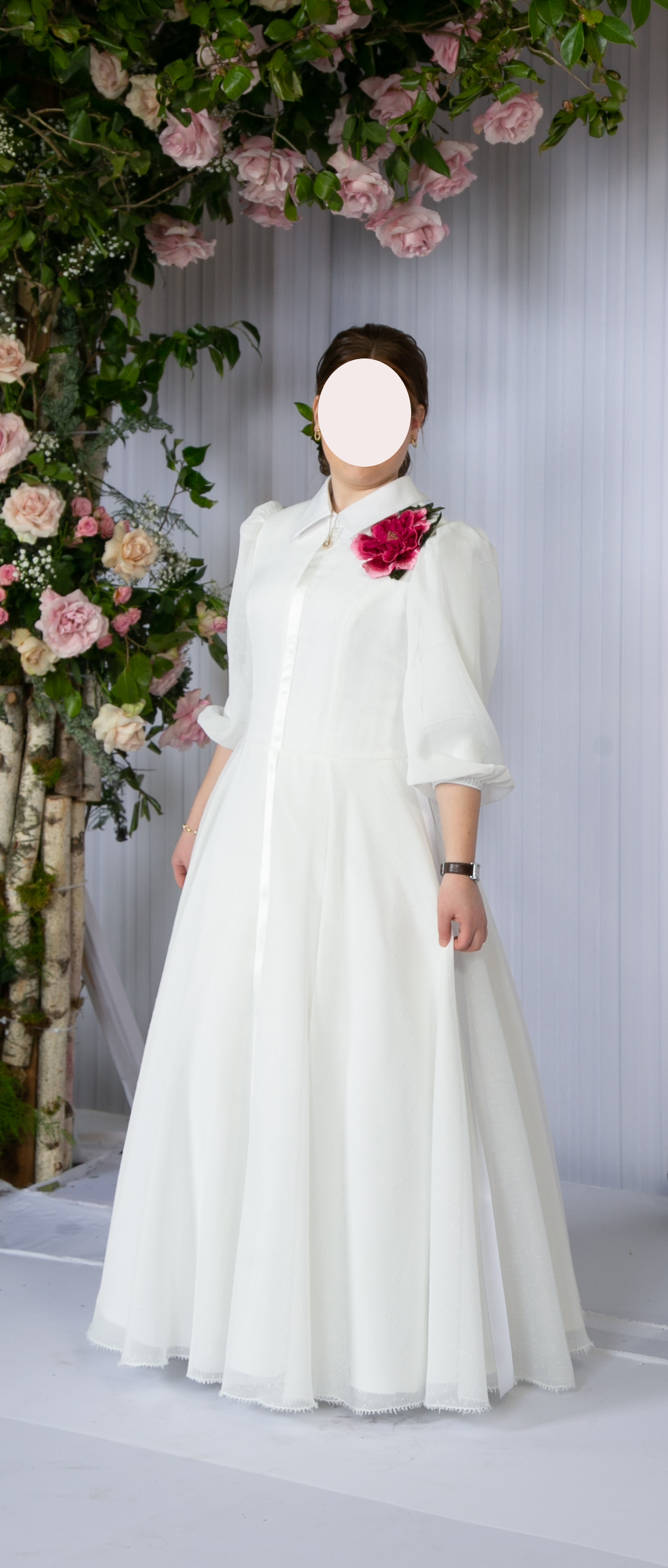 beautiful custom sister of the bride gown for rent/sale