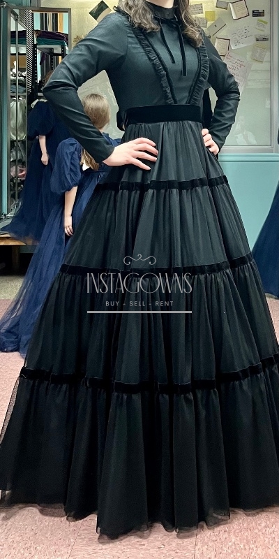 Gorgeous custom green gown for sale