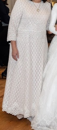 Regal ivory lace gown for sale