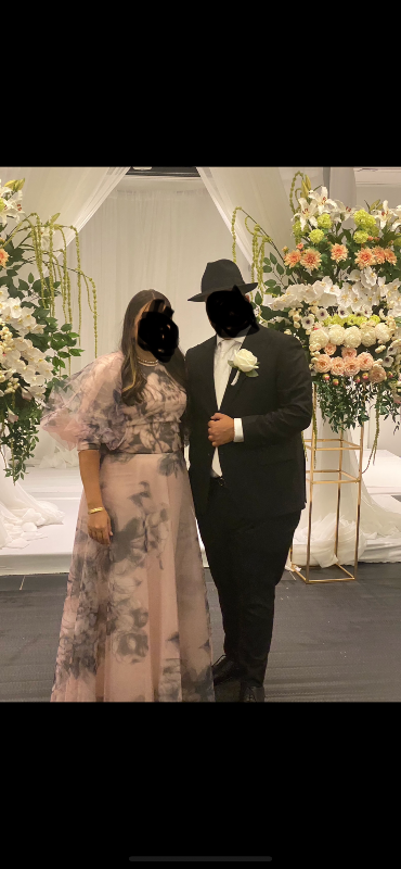 Beautiful sister of the bride gown for rent/sale