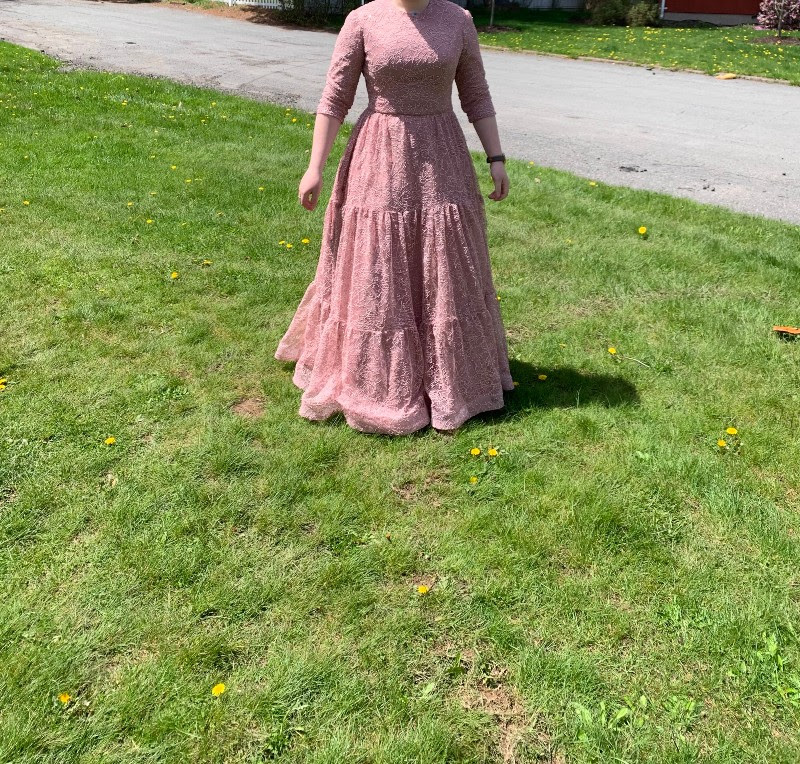 Beautiful Classy Custom Pink/Rose Lace Gown for rent/sale