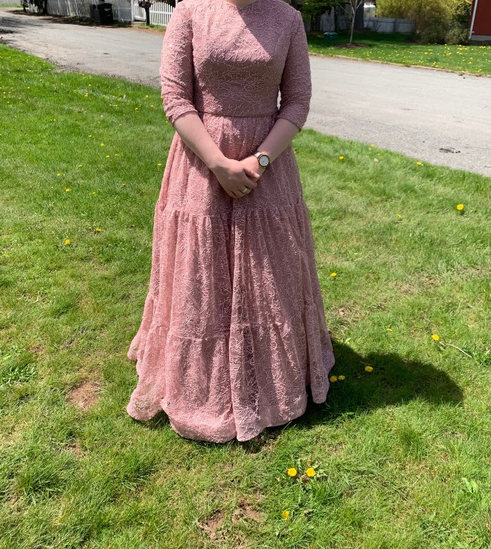 Beautiful Classy Custom Pink/Rose Lace Gown for rent/sale