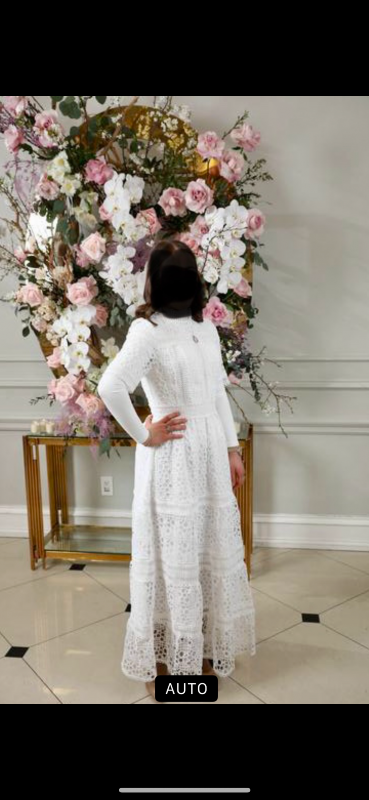 White eyelet / lace maxi dress for sale – Instagowns