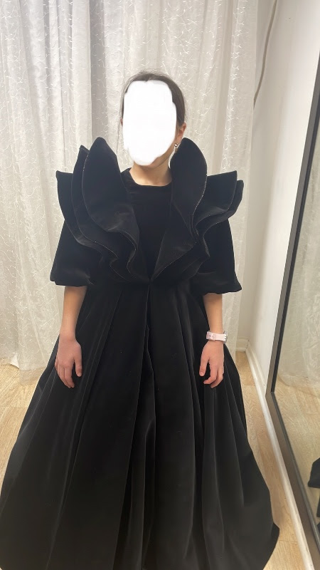 Beautiful sister of bride black velvet dresses for sale