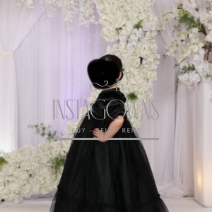 Gorgeous young sis of the bride black velvet and green gown for sale