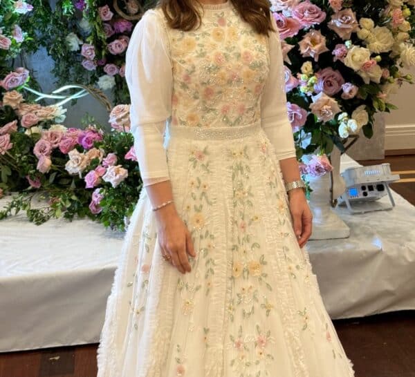Stunning MAC DUGGAL floral gown For sale