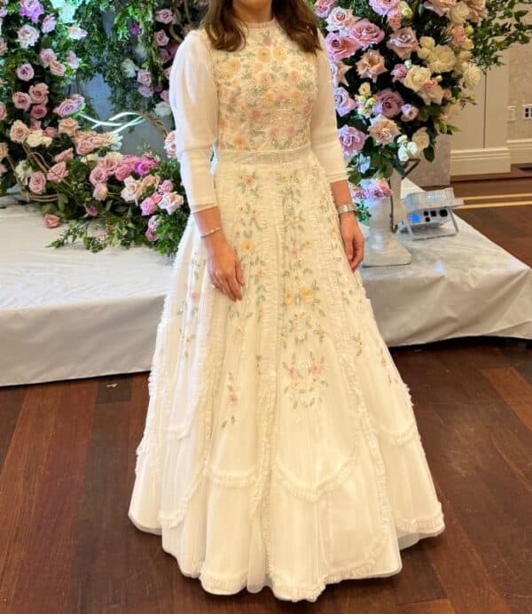 Stunning MAC DUGGAL floral gown For sale