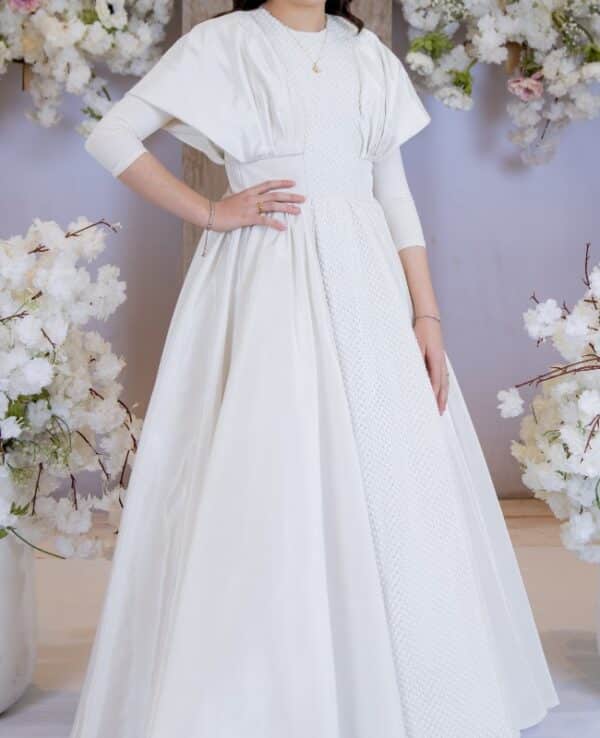 White teens gown for sale or rent