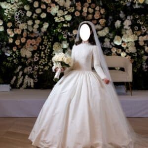 Beautiful Kleinfeld gown for sale